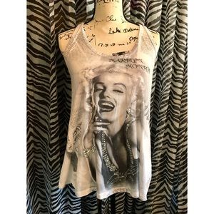 Marilyn Monroe shirt